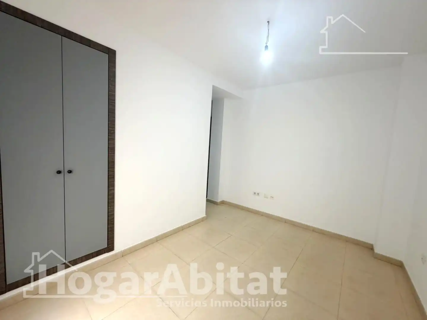 Dormitori de Pis en venda en Sagunto / Sagunt