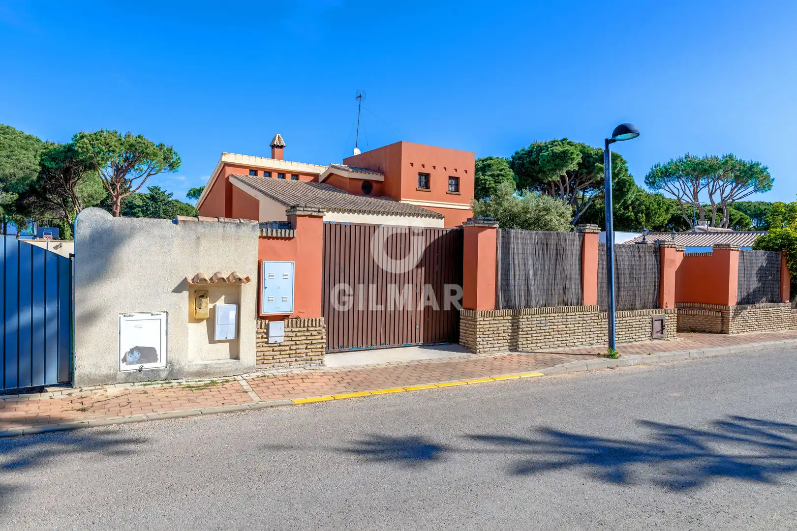 Chalet con piscina en venta en Roche, imagen 3