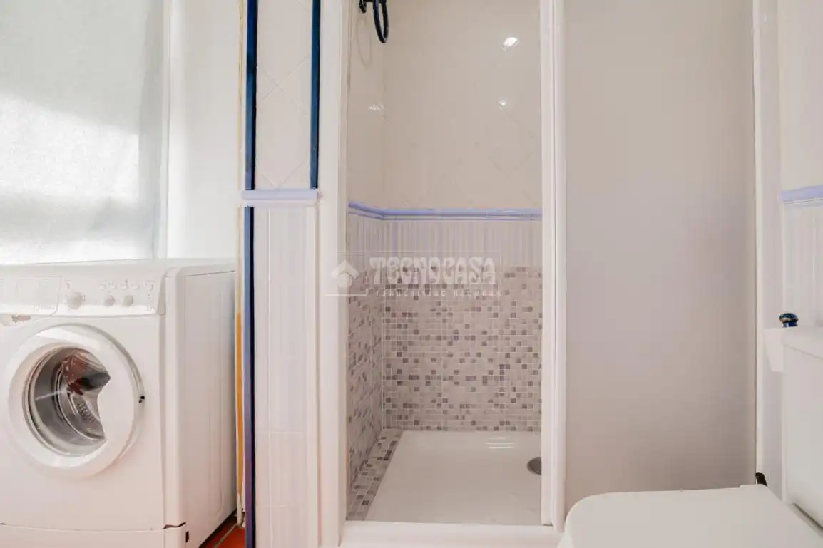Baño de Piso en venta en Terrassa con Calefacción y Balcón