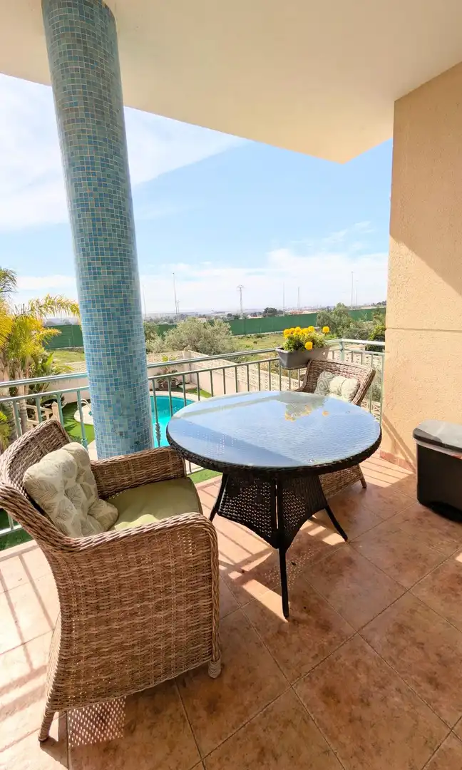 Terrassa de Casa o xalet en venda en Elche / Elx amb Aire condicionat, Jardí privat i Terrassa
