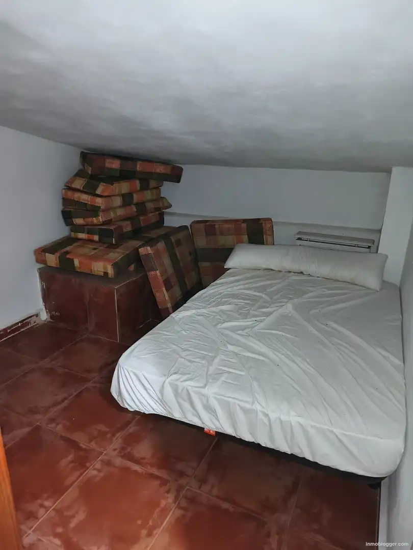 Bedroom of Houses for sale in Buñol  with Air Conditioner, Furnished and Alarm
