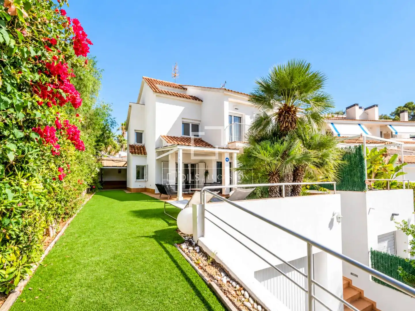 Detached house with terrace for sale in Vallpineda - Rocamar, imagen 4