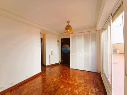 Bedroom of Apartment for sale in Salamanca Capital  with Heating, Parquet flooring and Terrace