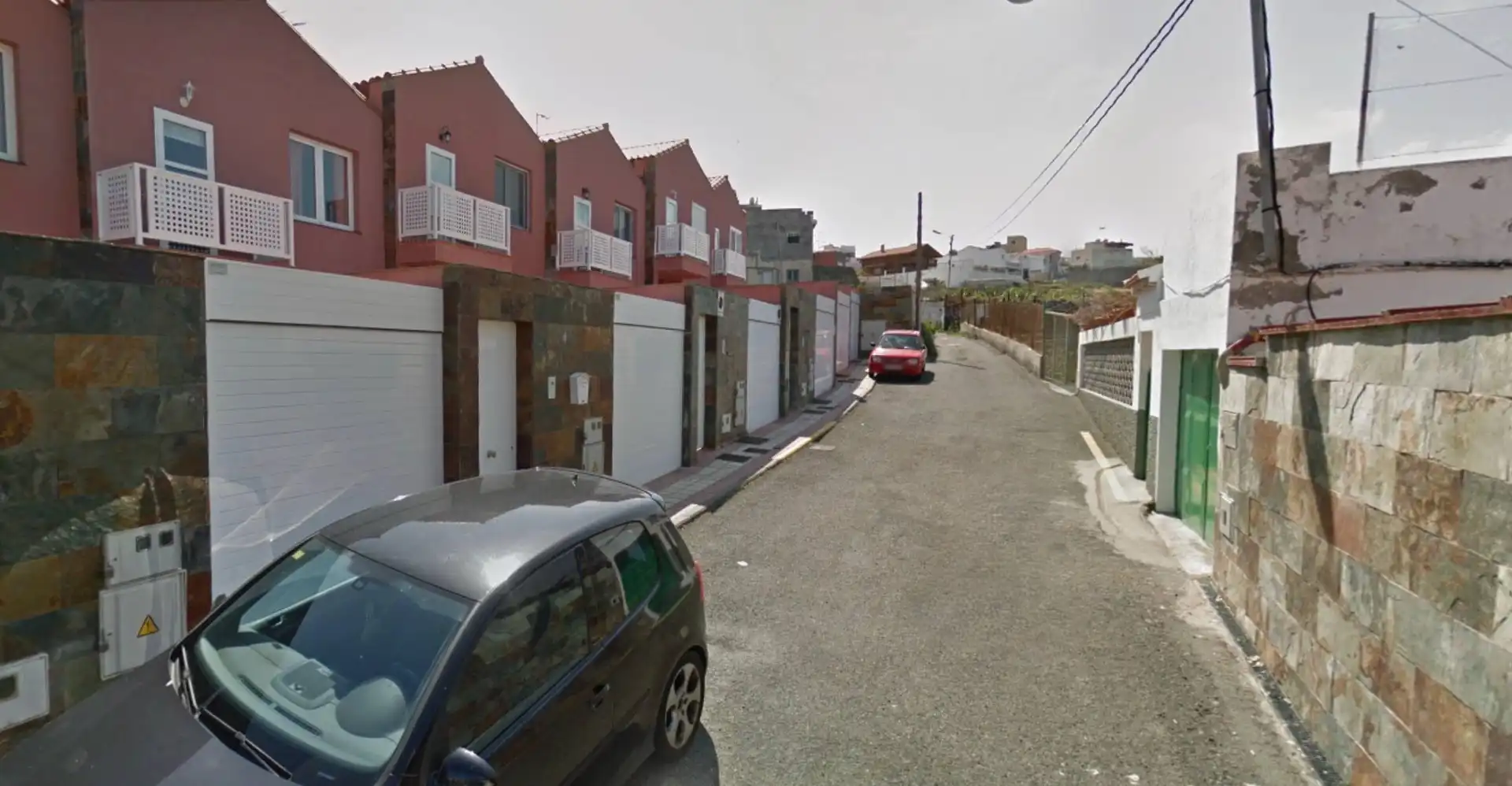 Vista exterior de Casa adosada en venda en Firgas amb Balcó