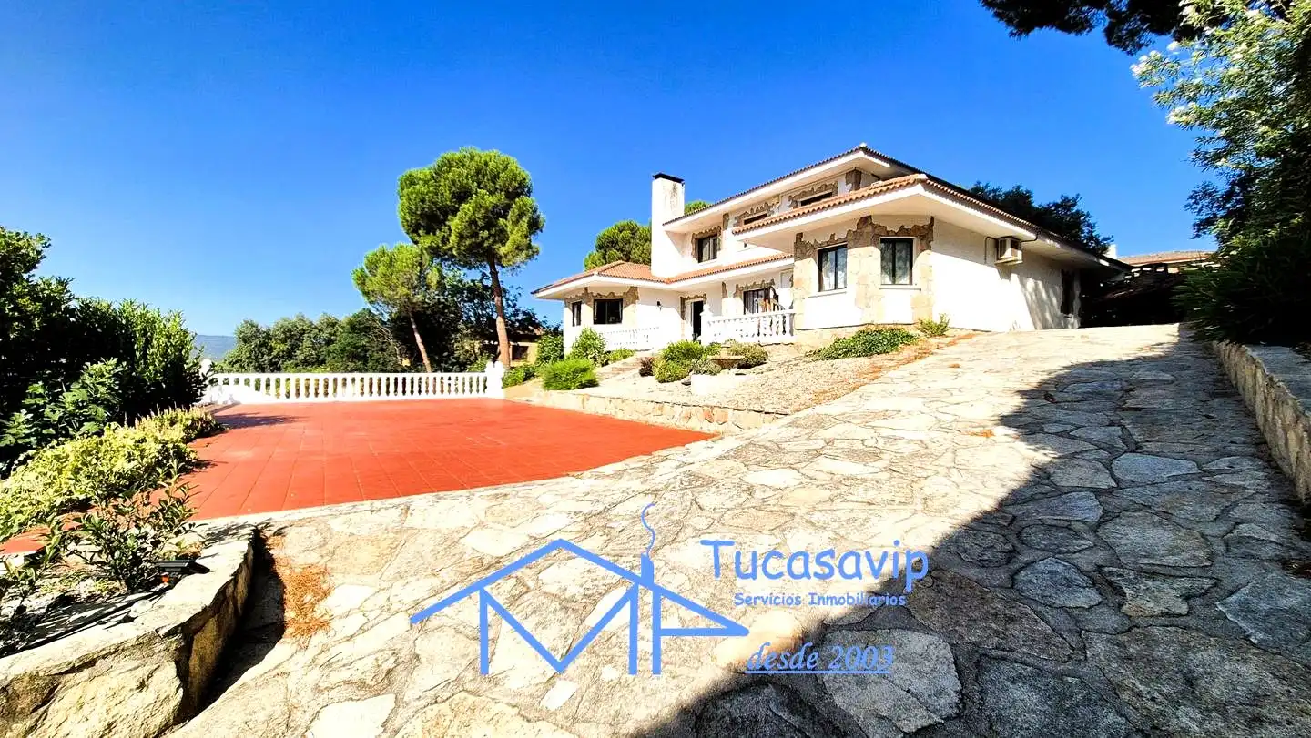 Casa amb piscina en venda a Pelayos de la Presa, imagen 2