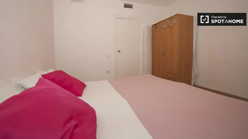 Room in Triana Casco Antiguo