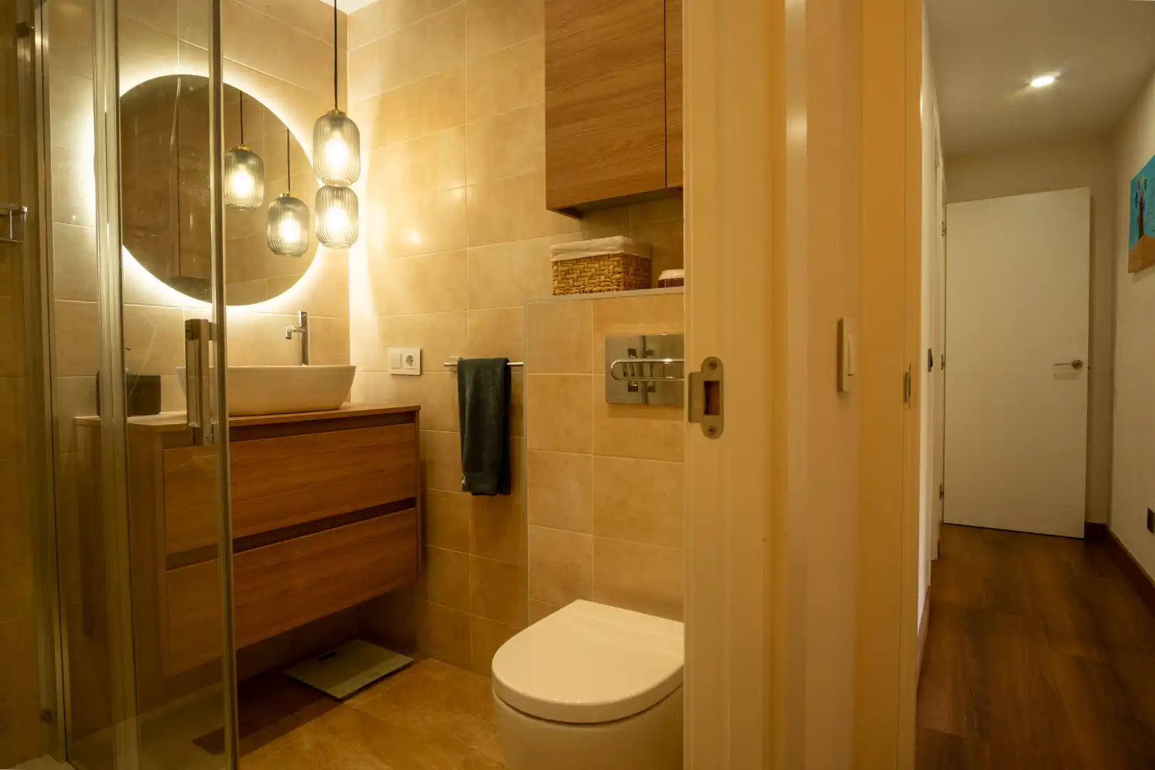 Baño de Piso en venta en  Palma de Mallorca con Aire acondicionado, Calefacción y Parquet