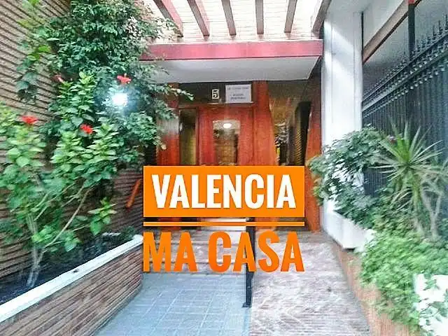 Pis amb terrassa de lloguer a El Pla del Real