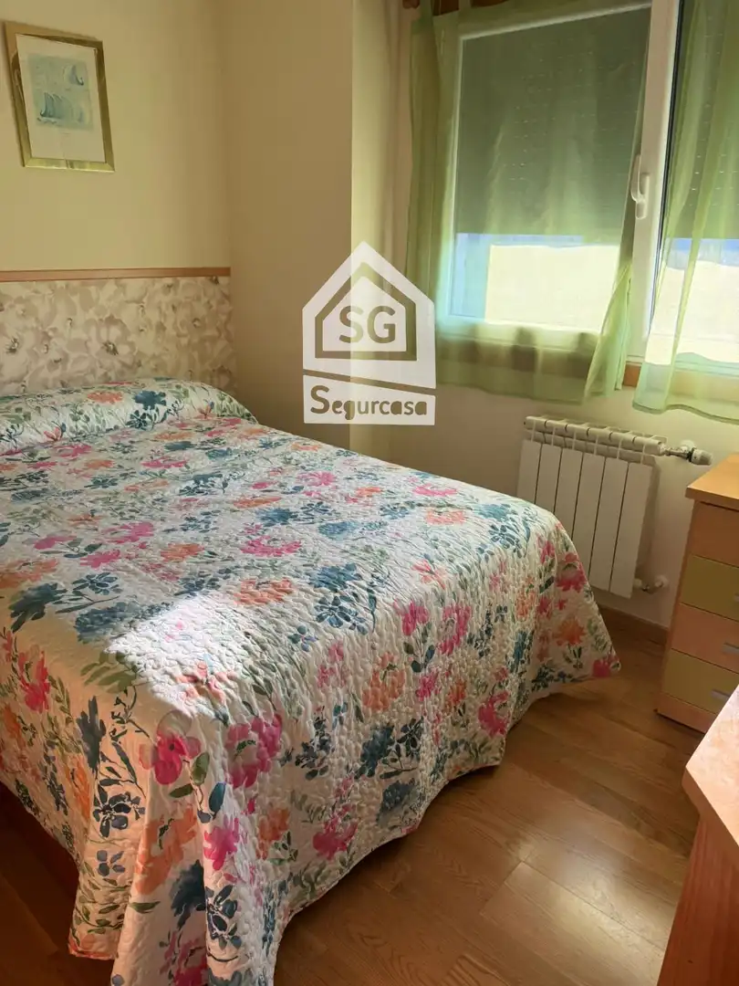 Bedroom of Flat for sale in Ourense Capital   with Heating, Terrace and Storage room