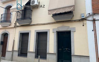 Exterior view of Single-family semi-detached for sale in Don Benito  with Air Conditioner, Heating and Terrace