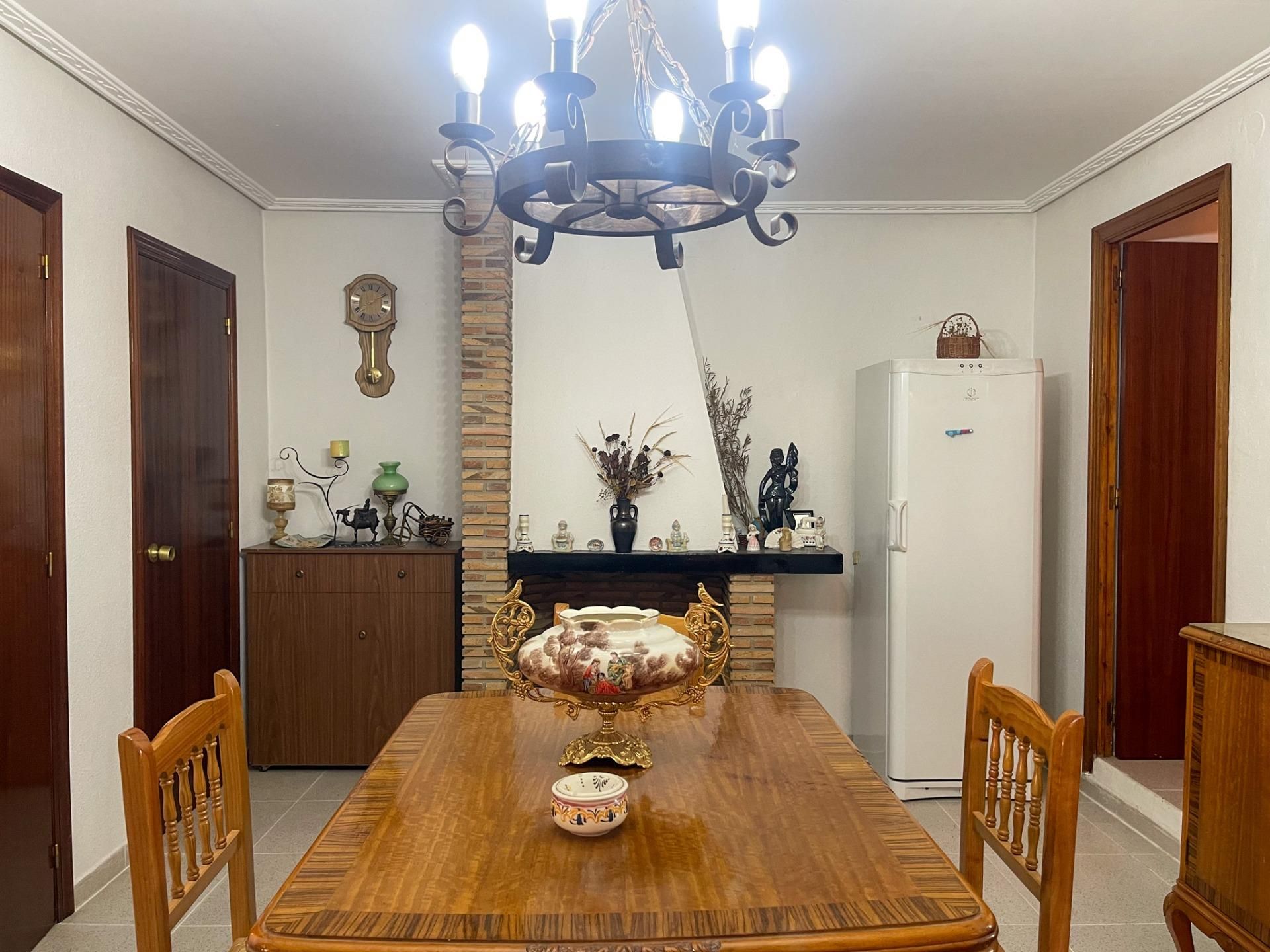 Dining room of Country house for sale in Requena  with Air Conditioner, Heating and Terrace