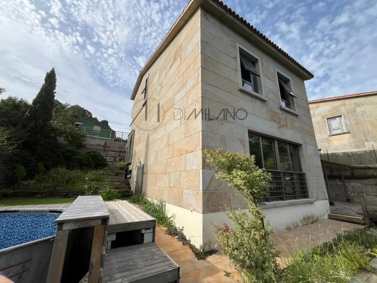 Vista exterior de Casa o chalet en venta en Cangas  con Calefacción, Jardín privado y Terraza