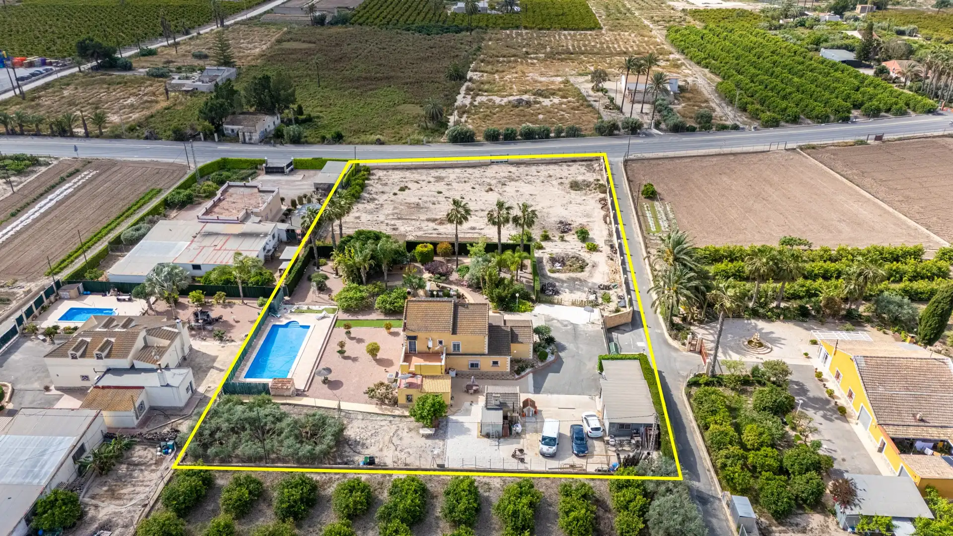 Vista exterior de Casa o chalet en venta en Elche / Elx con Piscina