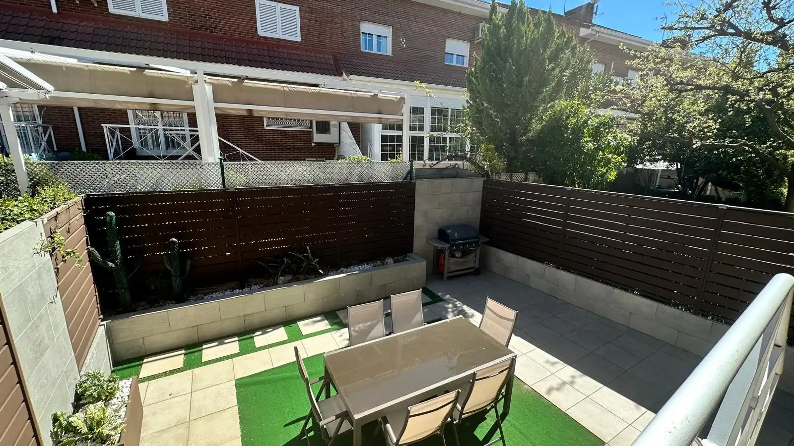 Terrace of Detached homes for sale in Alcorcón  with Air Conditioner, Heating and Private garden