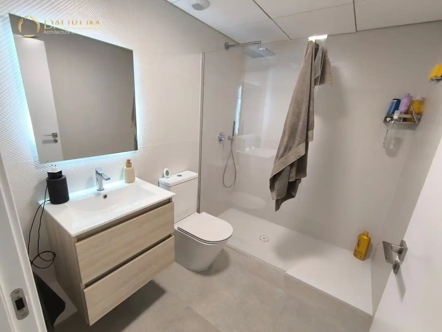 Bathroom of Flat for sale in Santa Pola  with Air Conditioner, Terrace and Storage room