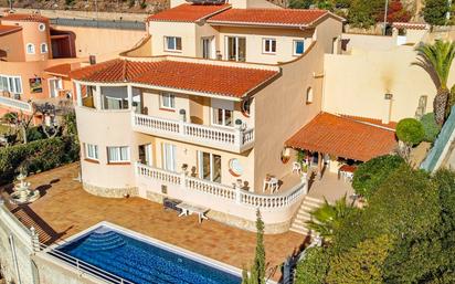 Vista exterior de Casa o xalet en venda en Lloret de Mar amb Aire condicionat, Terrassa i Piscina