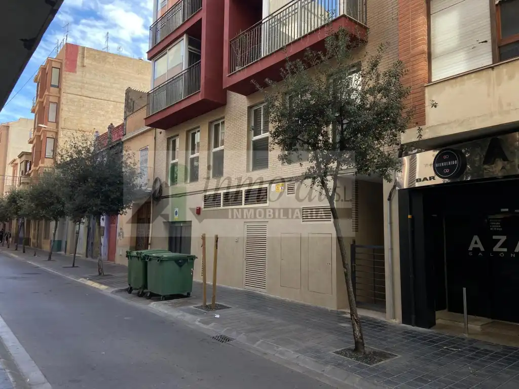 Gewerbefläche zum Verkauf in Carrer de la Trinitat, 30-94 30-94, imagen 6