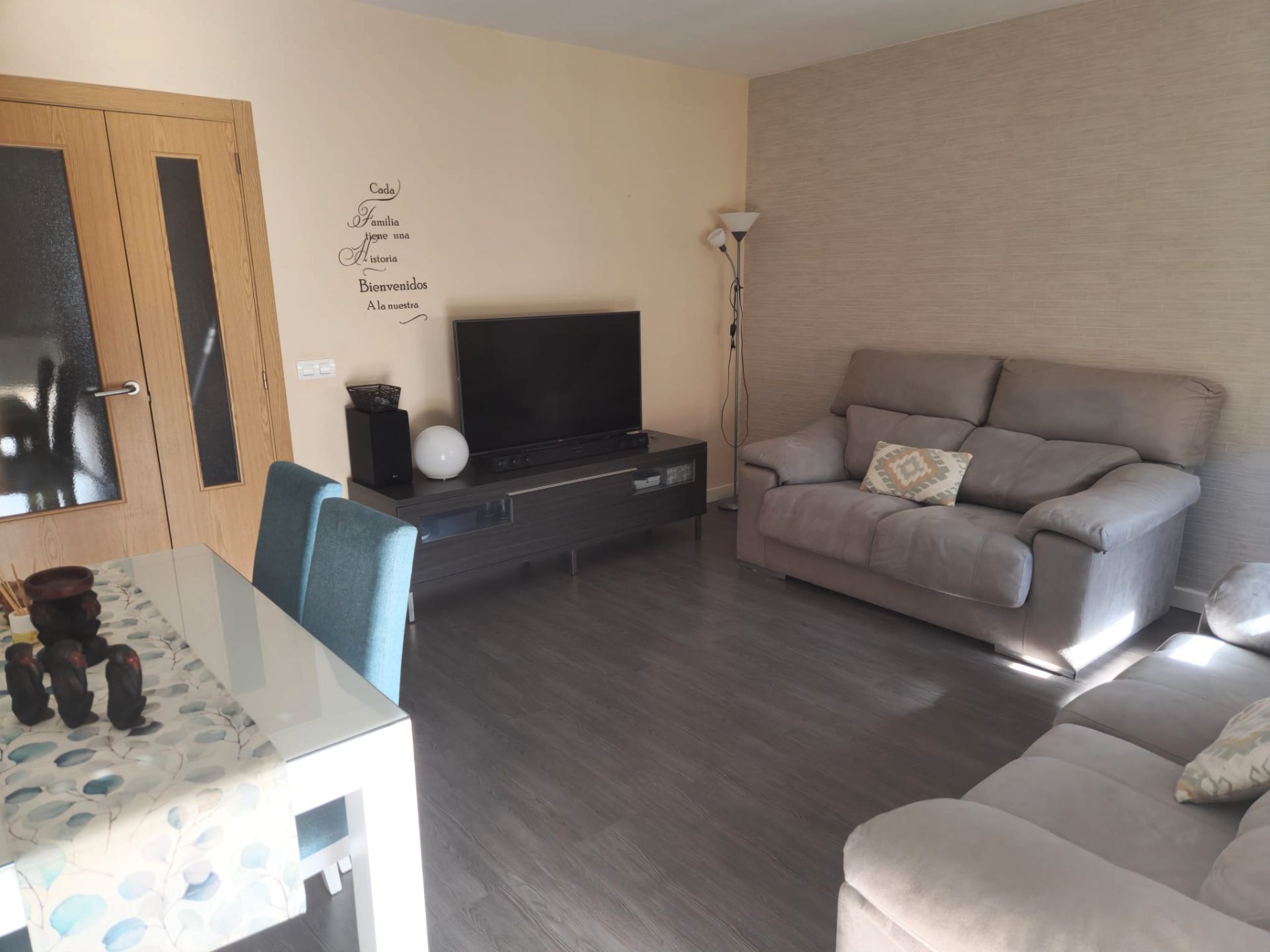 Sala d'estar de Pis en venda en Badajoz Capital amb Aire condicionat, Calefacció i Parquet