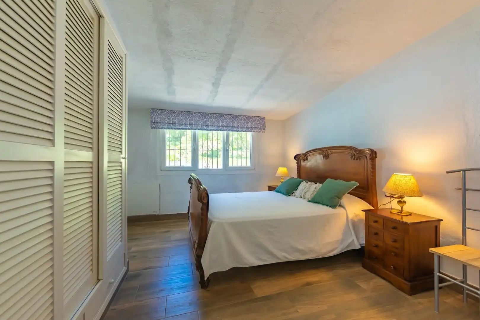 Schlafzimmer von Country house zum Verkauf in Tarifa mit Heizung und Gemeinschaftspool