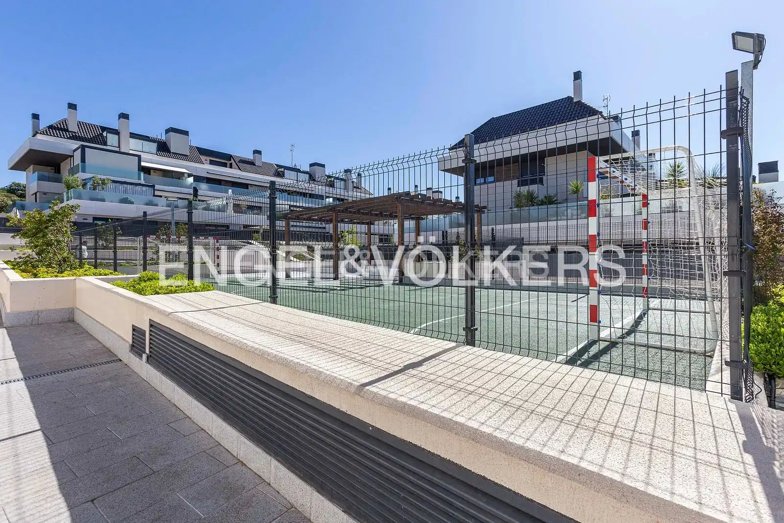 Terrace of Duplexes for sale in Boadilla del Monte  with Heating, Private garden and Terrace