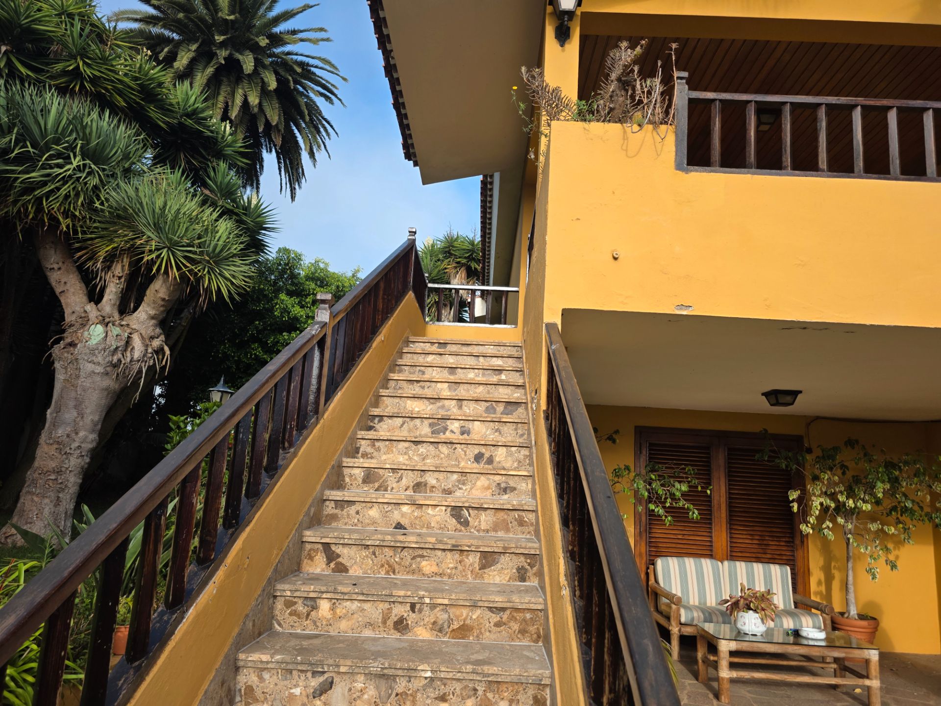 Vista exterior de Casa o xalet en venda en San Cristóbal de la Laguna amb Jardí privat, Terrassa i Traster