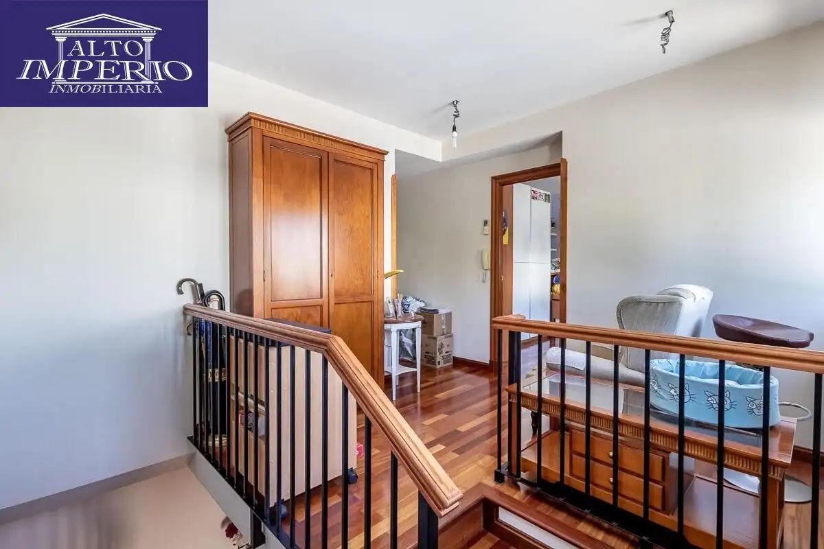 Houses for sale in Granada  with Air Conditioner, Heating and Private garden