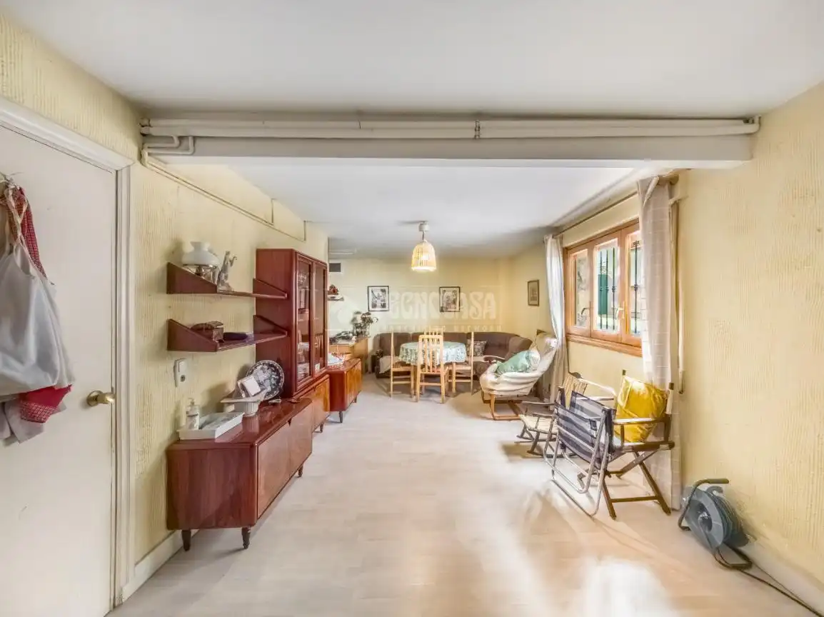 Sala de estar de Casa adosada en venta en Campo Real