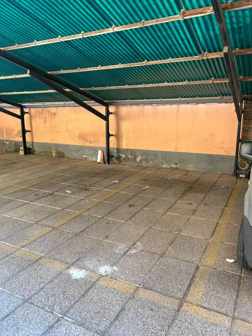 Aparcament de Pis en venda en Terrassa amb Aire condicionat, Calefacció i Traster