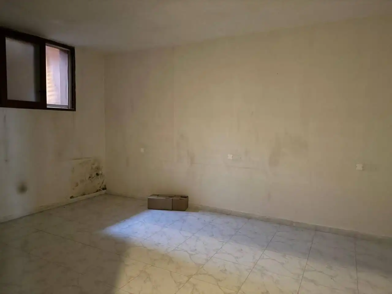 Einfamilien-Reihenhaus zum Verkauf in Cartagena mit Klimaanlage, Privatgarten und Terrasse