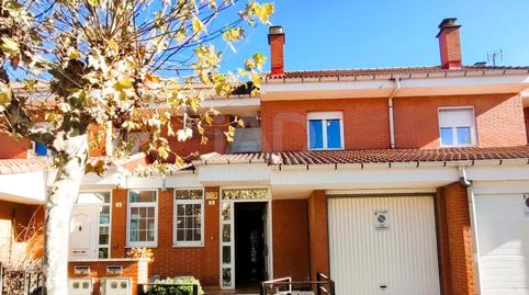 Foto 2 de Casa o chalet en venta en Trobajo del Camino, San Andrés del Rabanedo