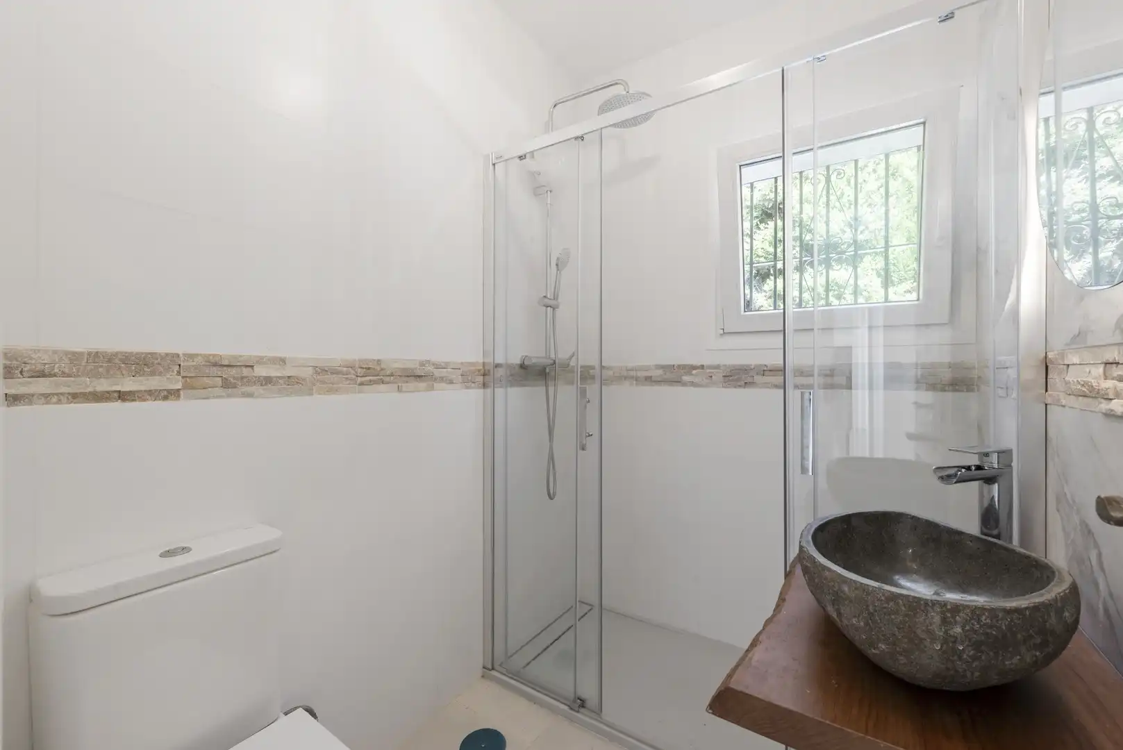 Bathroom of Houses for sale in Mijas  with Air Conditioner, Private garden and Terrace