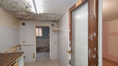 Foto 5 de Piso en venta en C/ Lleida, Sant Joan Baptista, Sant Adrià de Besòs