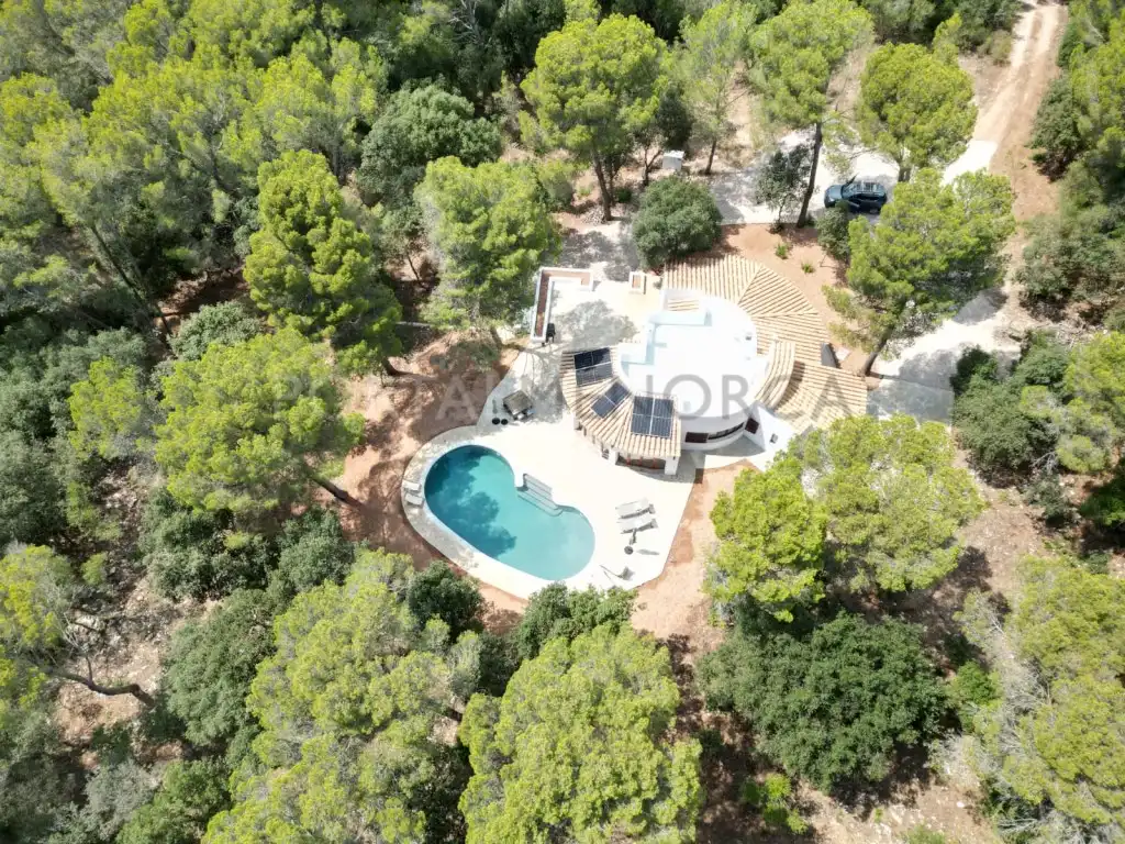 Vista exterior de Finca rústica en venta en Ferreries con Piscina
