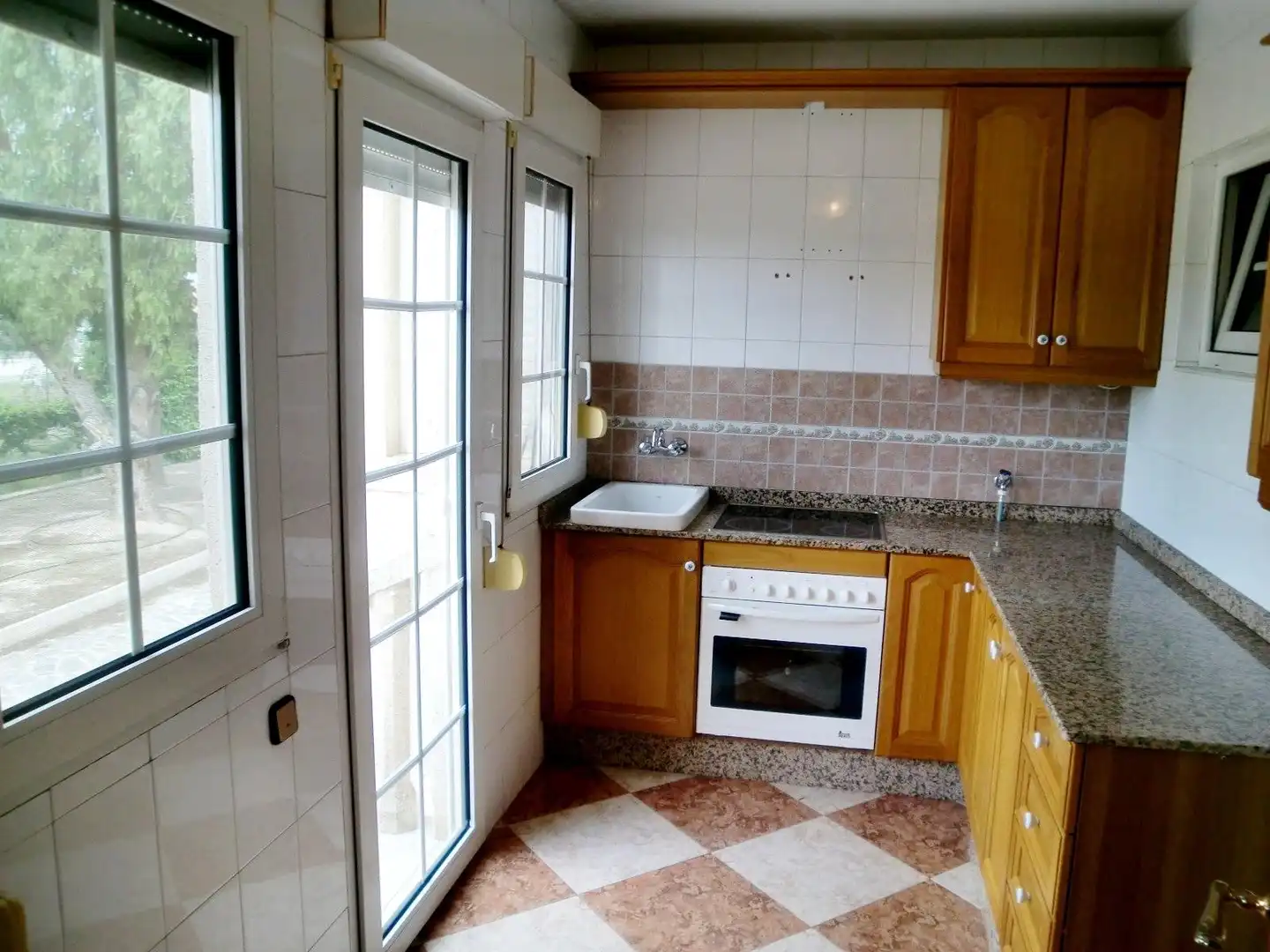 Cocina de Casa o chalet en venta en Murcia con Aire acondicionado, Jardín privado y Piscina