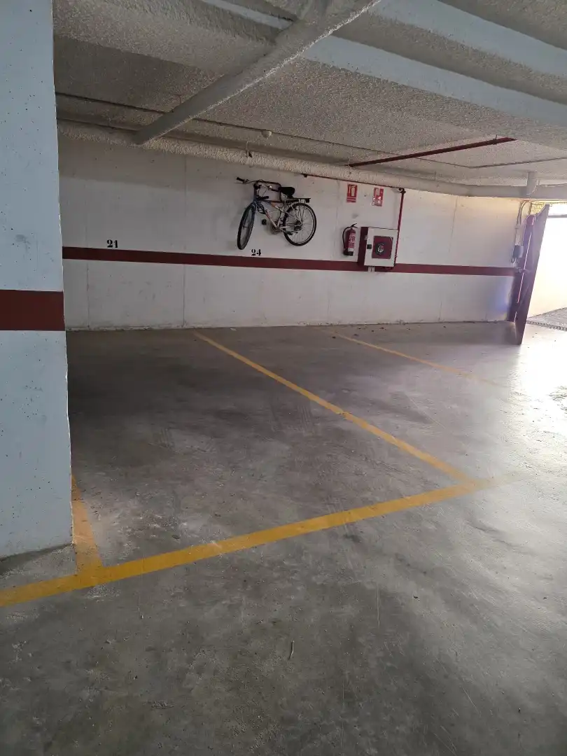 Parking of Flat for rent in Canet d'En Berenguer  with Air Conditioner, Furnished and Oven