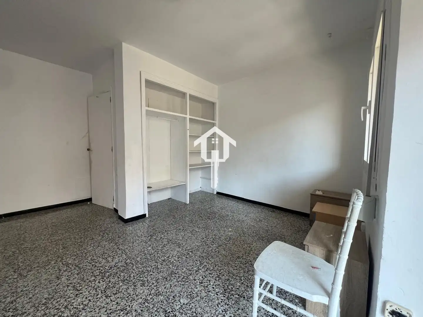 Habitación de Piso en venta en Alicante / Alacant con Amueblado y Balcón