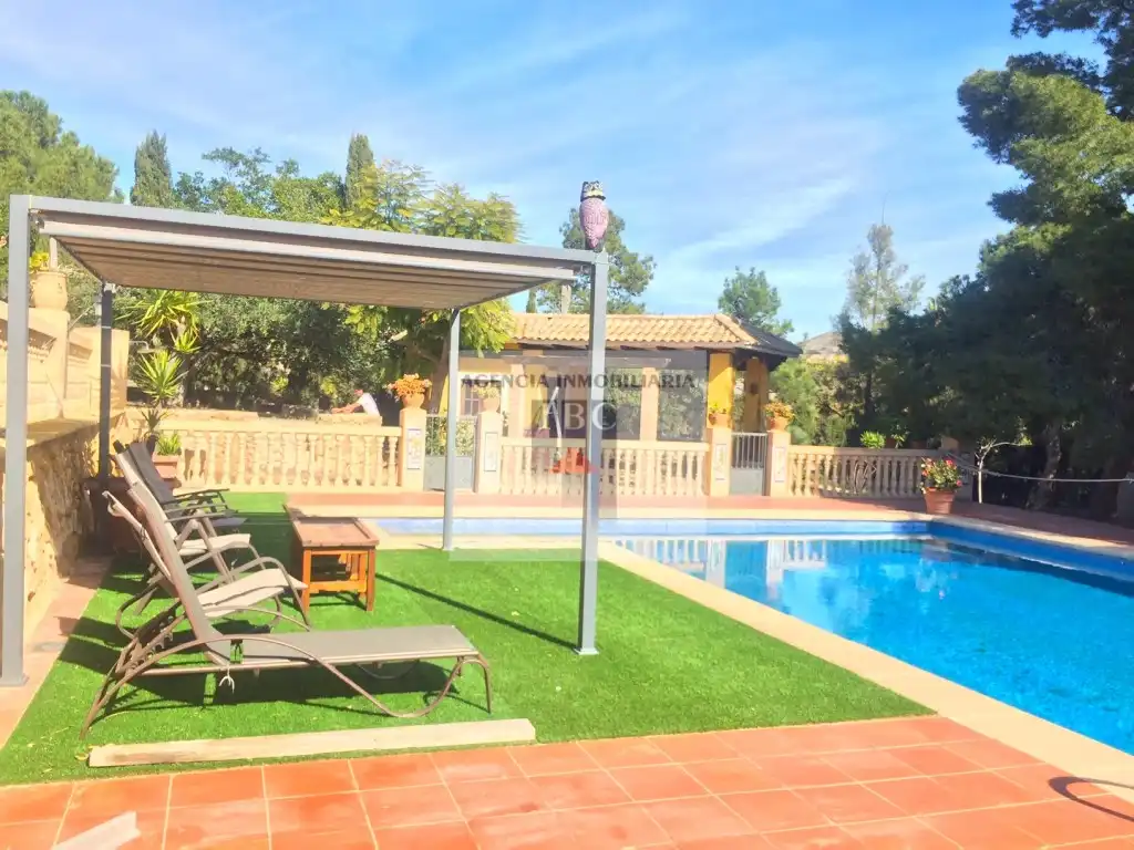 Piscina de Casa o chalet en venta en Busot