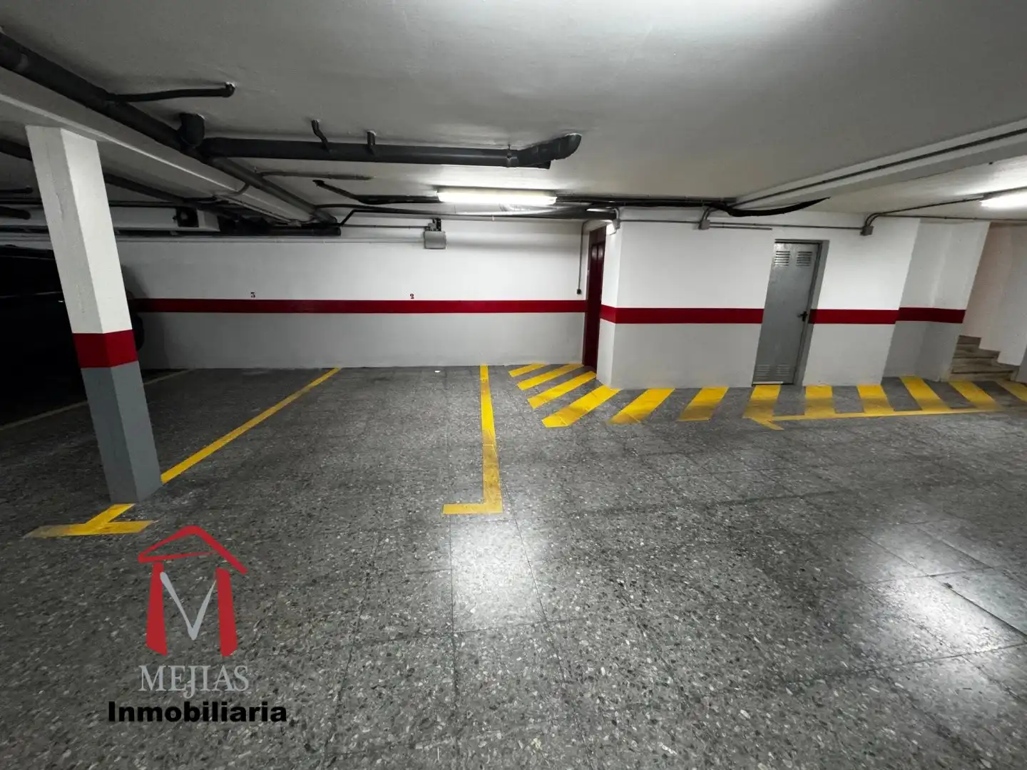 Parking de Piso en venta en Antequera con Aire acondicionado, Calefacción y Trastero