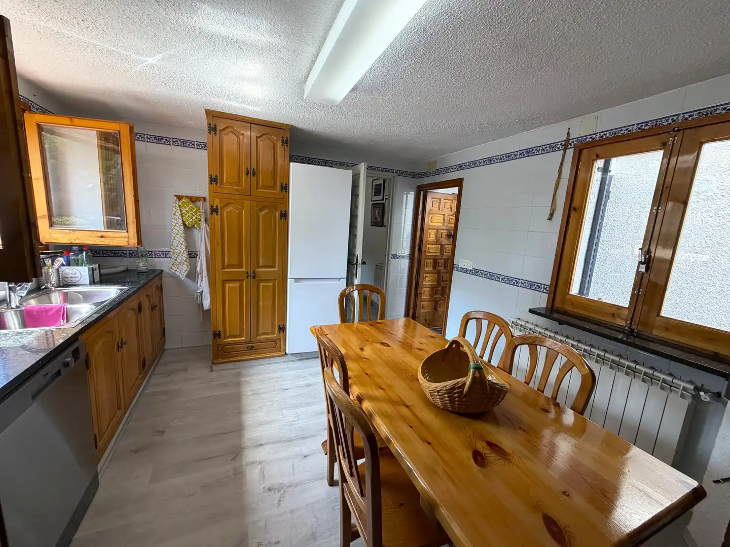 Cuina de Finca rústica en venda en Mediona amb Jardí privat, Parquet i Terrassa