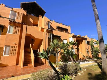Attique avec balcon à vendre à Casares Golf - Casares del Sol