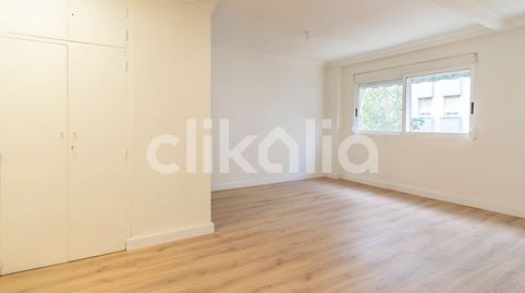 Foto 2 de Piso de alquiler en Mont-Olivet, Valencia Capital