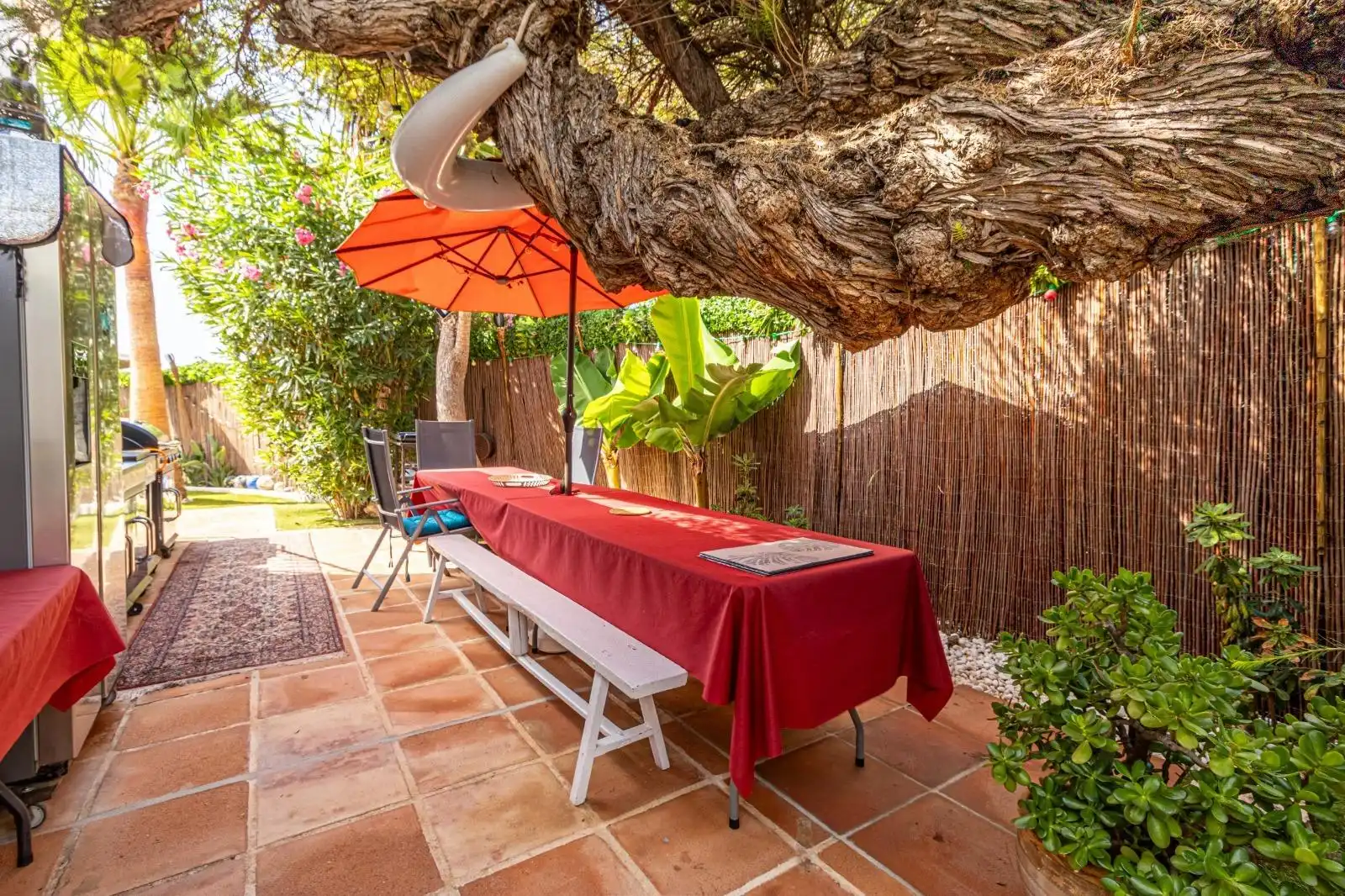 Casa aparellada amb terrassa en venda a Urbanizacion Estepona, imagen 7