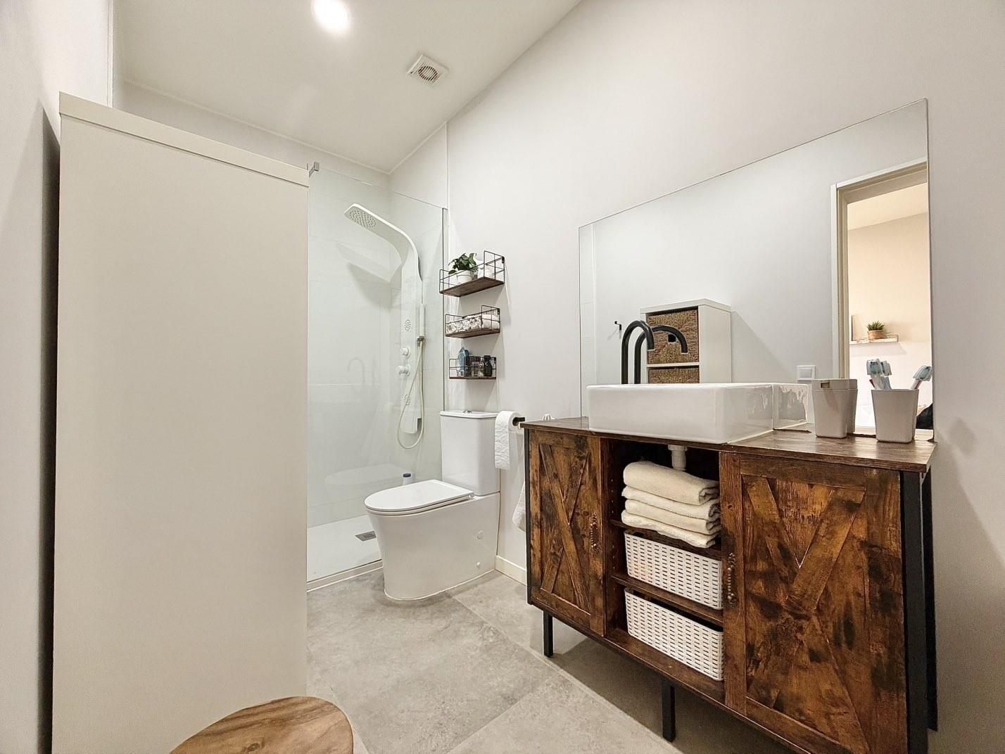 Bathroom of House or chalet for sale in Terrassa  with Private garden, Terrace and Storage room