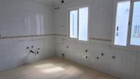 Bathroom of Flat for sale in Villamartín