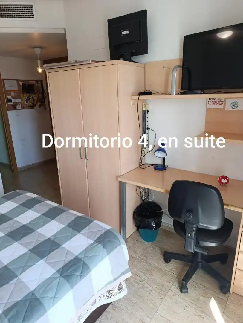 Habitación de Dúplex en venta en Murcia con Aire acondicionado, Trastero y Amueblado
