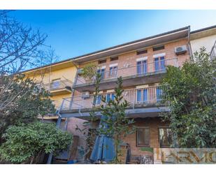 Vista exterior de Casa o xalet en venda en Vic amb Aire condicionat, Terrassa i Piscina