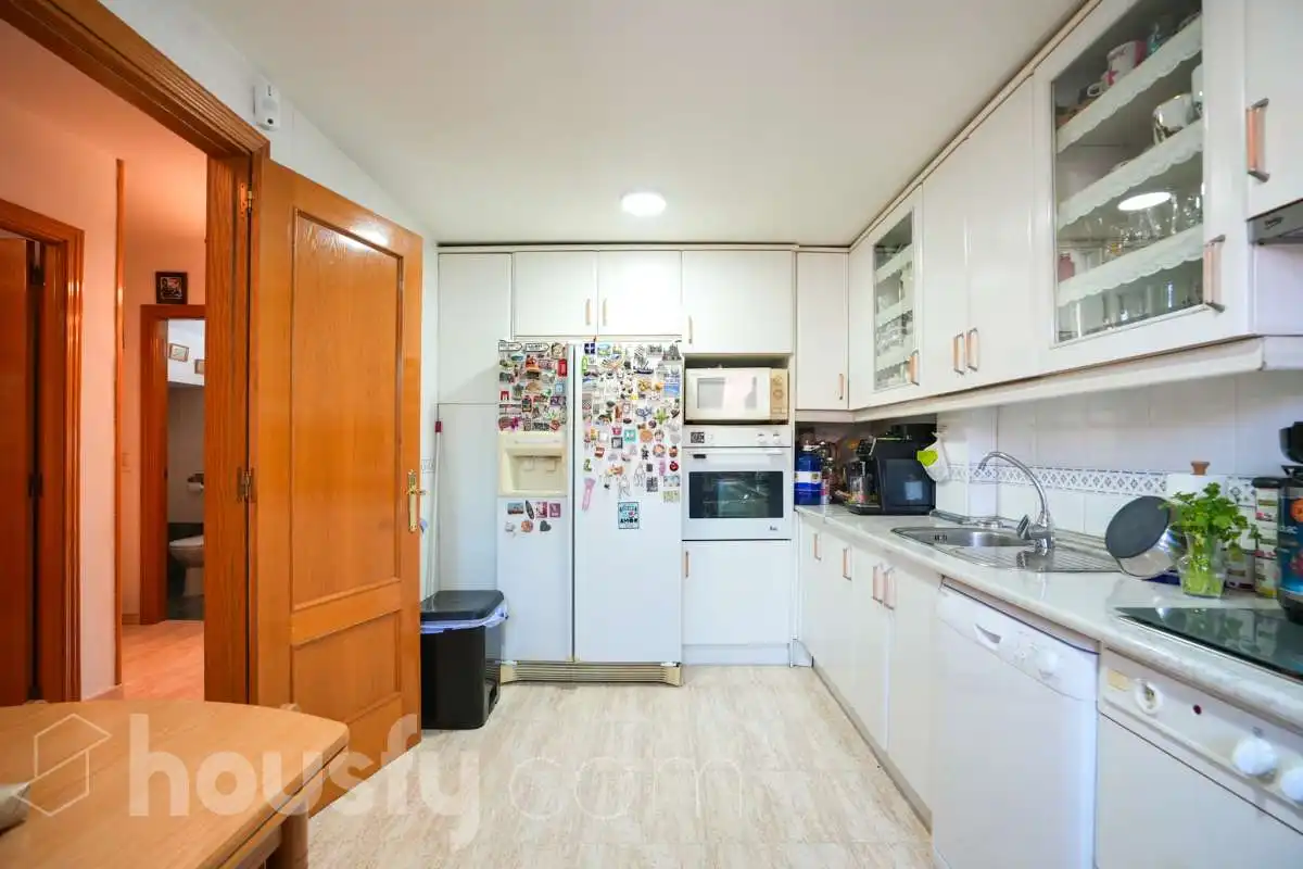 Cocina de Casa o chalet en venta en Rivas-Vaciamadrid con Aire acondicionado, Calefacción y Jardín privado