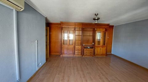 Foto 3 de Piso en venta en Avenida Roma, Ciudad 70, Coslada
