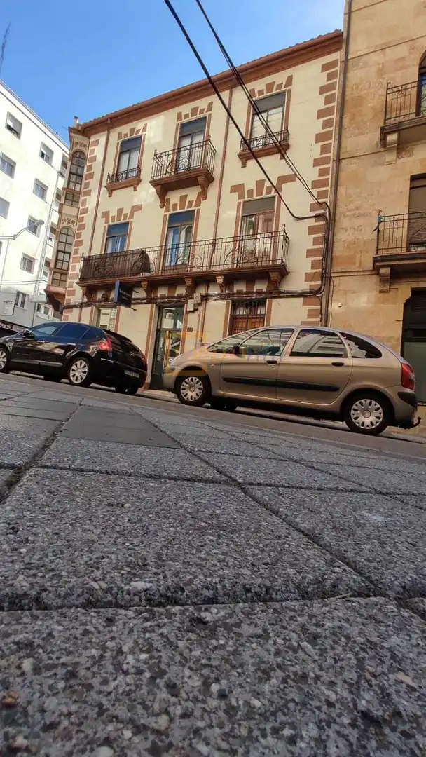 Parkplatz von Gebäude zum Verkauf in Salamanca