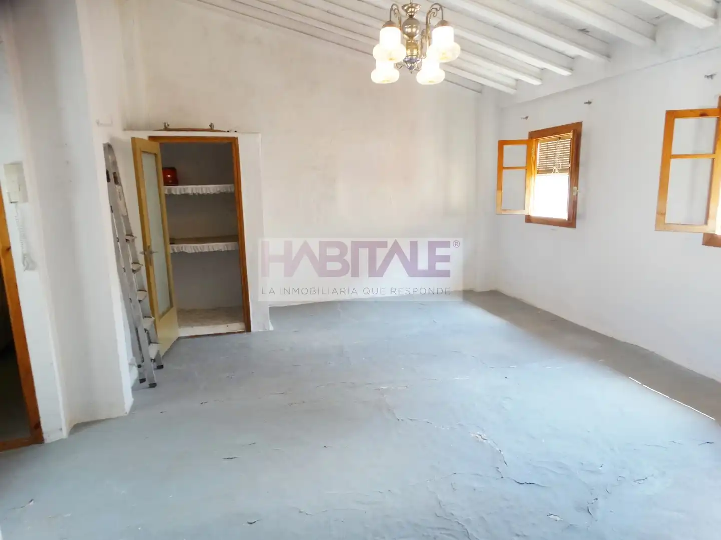 Casa adosada en venda en Xàtiva amb Traster i Moblat